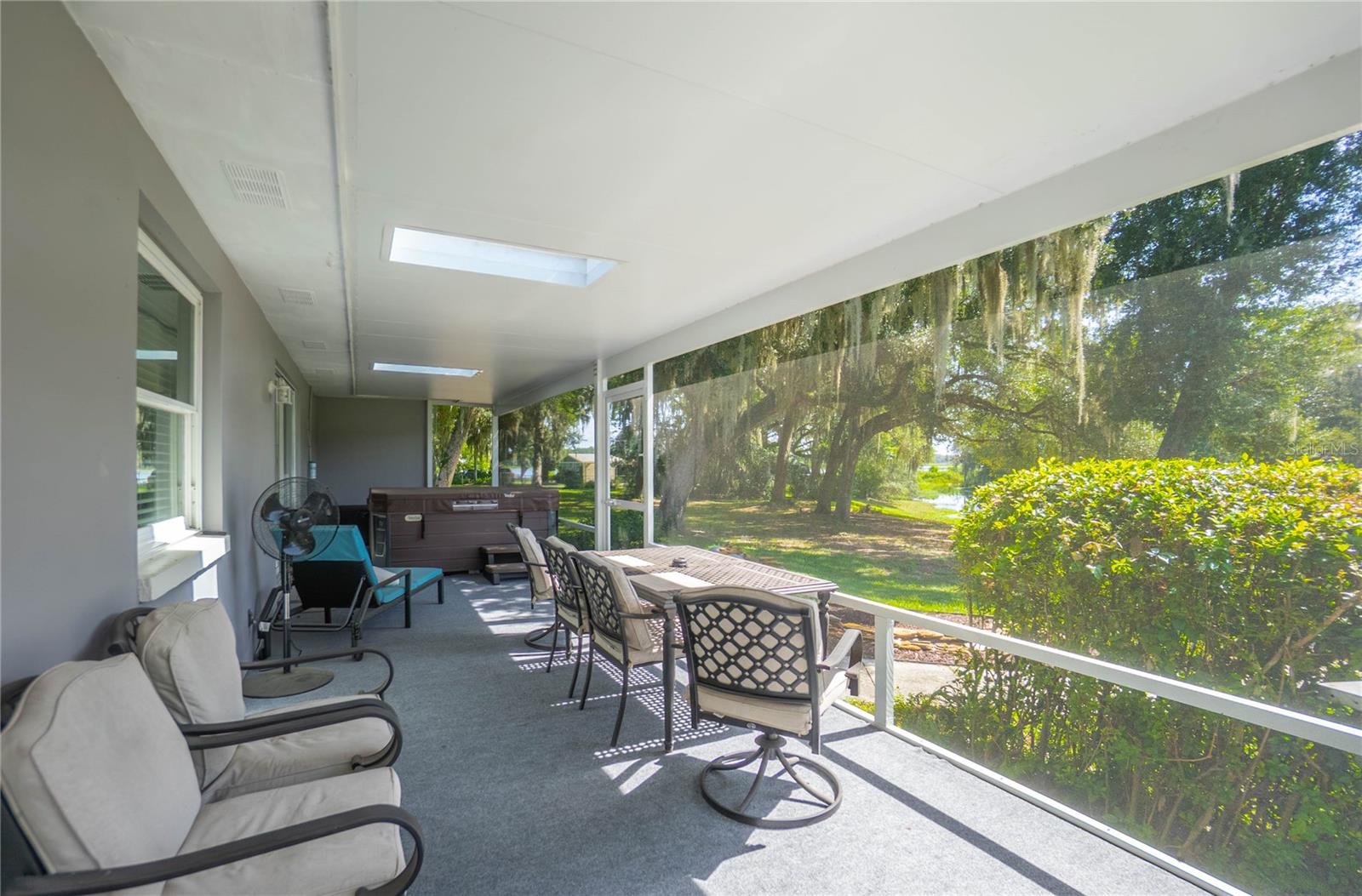 3711 E TURQUOISE DR