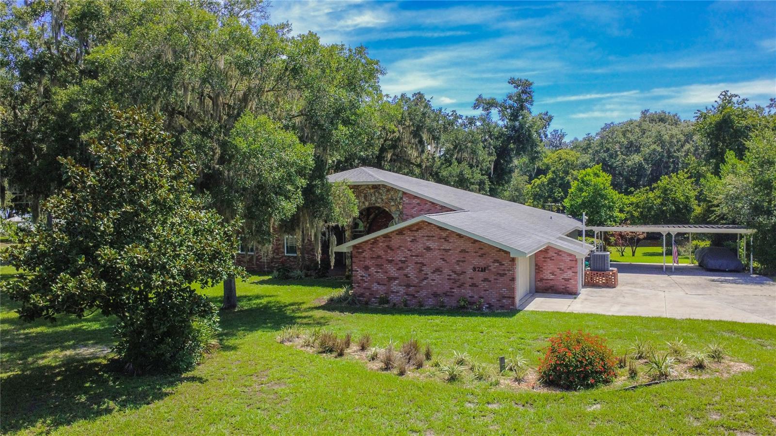 3711 E TURQUOISE DR