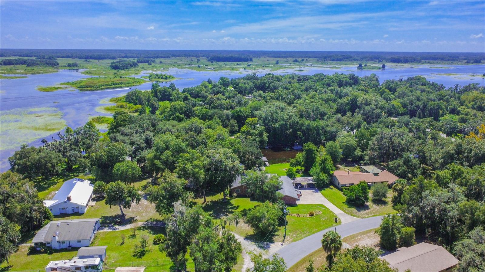 3711 E TURQUOISE DR