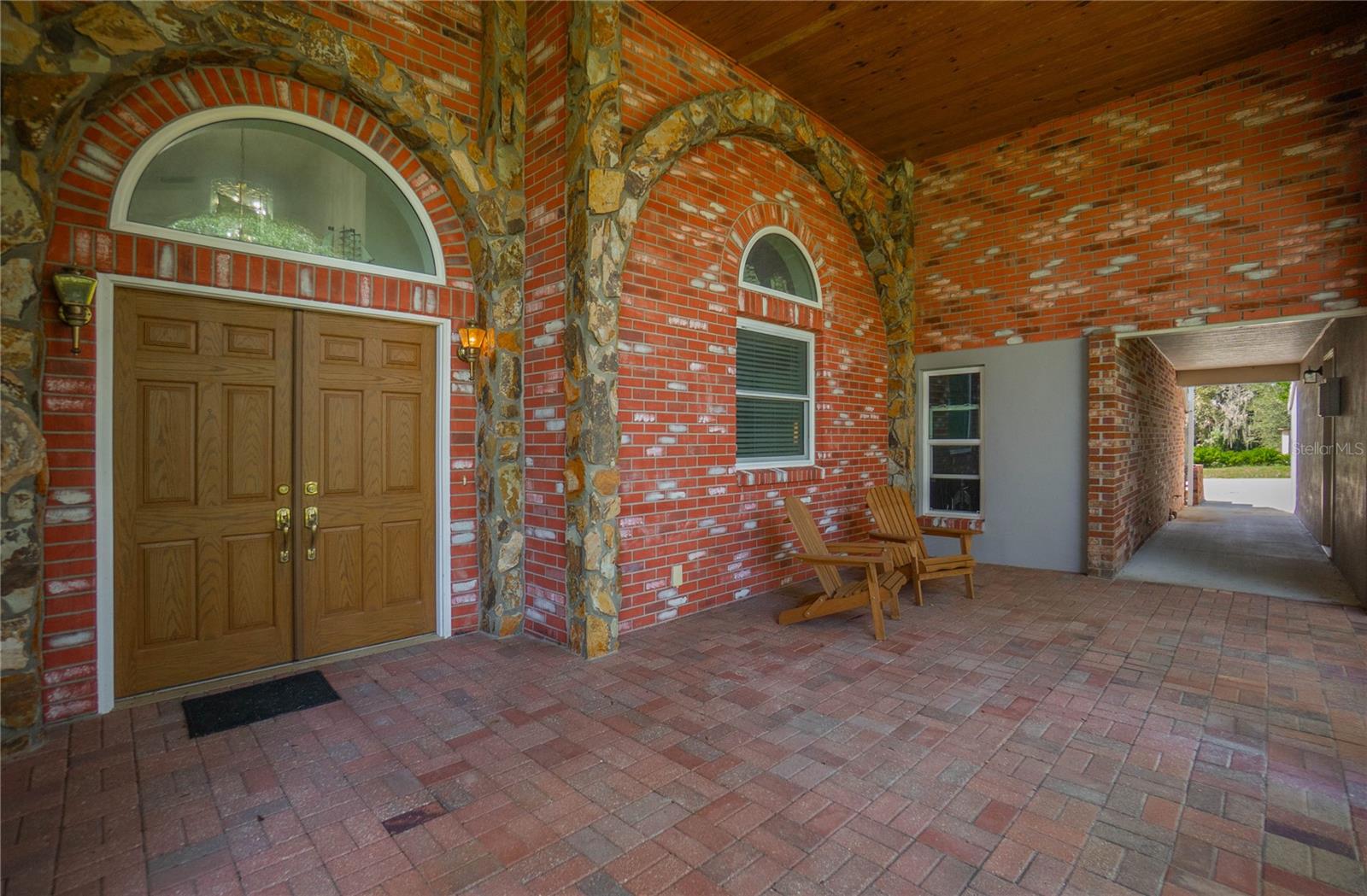 3711 E TURQUOISE DR