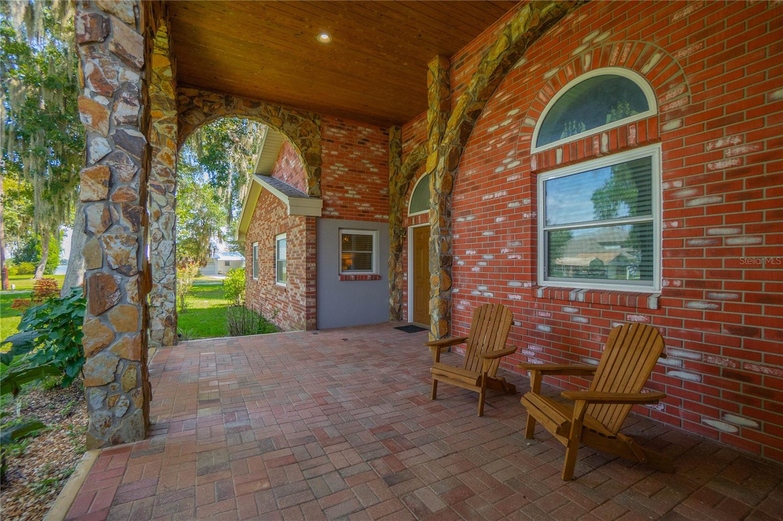 3711 E TURQUOISE DR