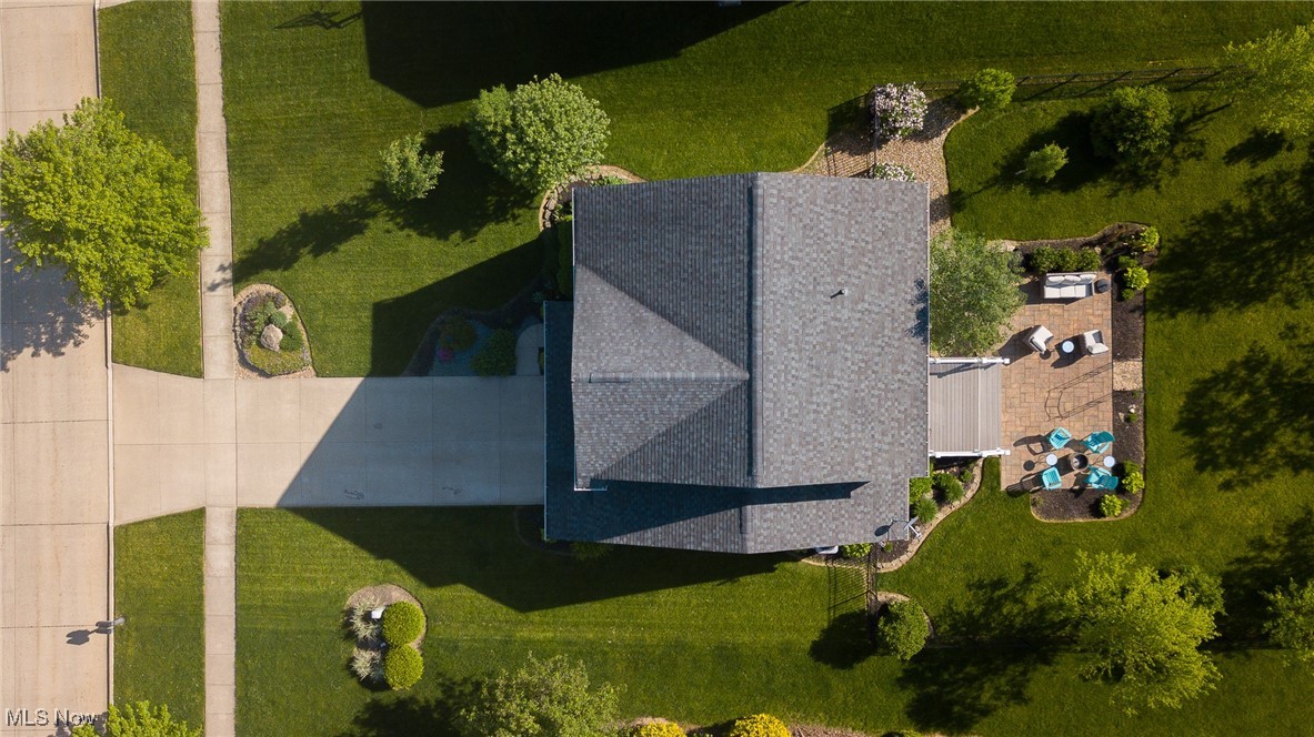 3253 Seven Bridges Road