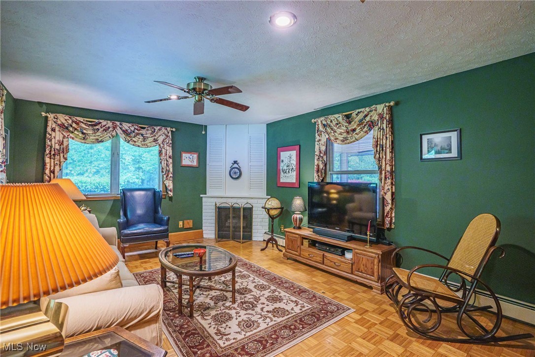 875 N Medina Line Road