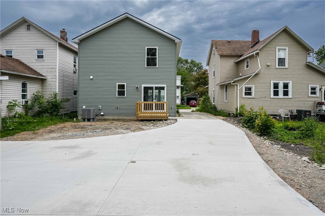 583 Creedmore Avenue