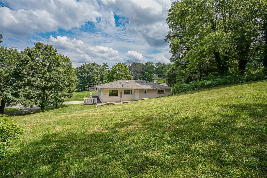 5327 Dunfred Circle SE