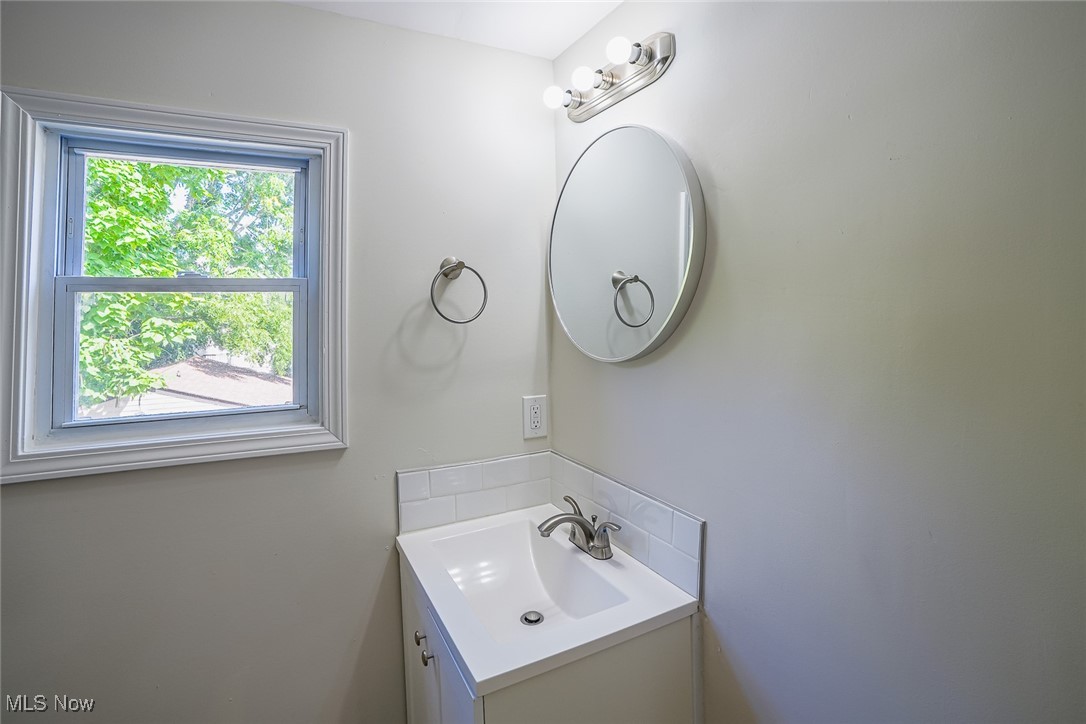 2323 SW 11th Street SW