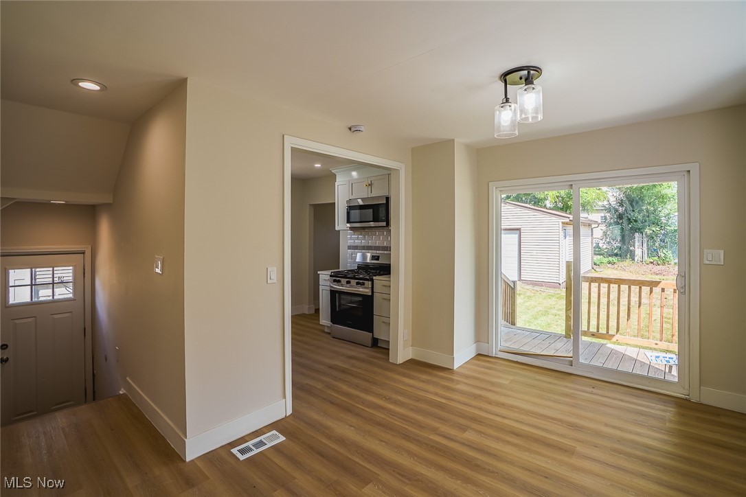 2323 SW 11th Street SW