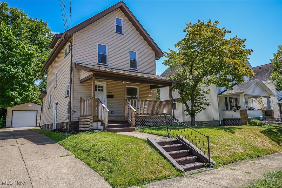 2323 SW 11th Street SW