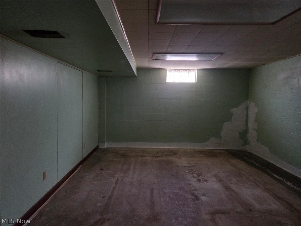 2370 N Cleveland Massillon Road