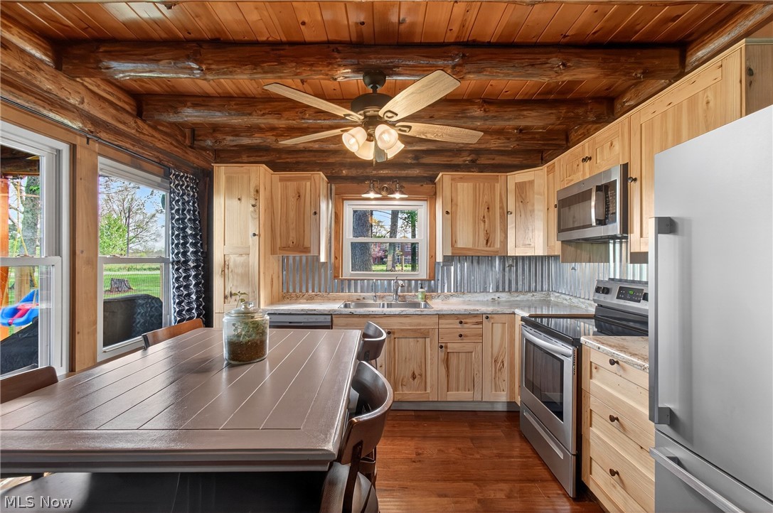 7570 W Smithville Western Road