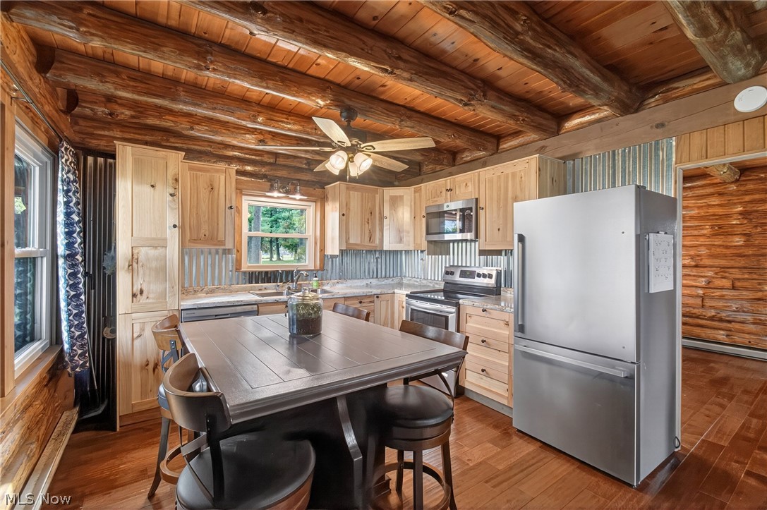 7570 W Smithville Western Road