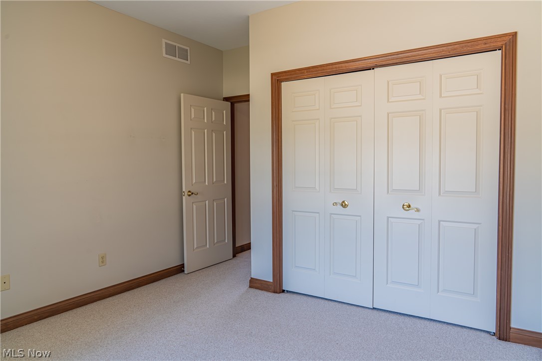 125 Pin Oak Trail