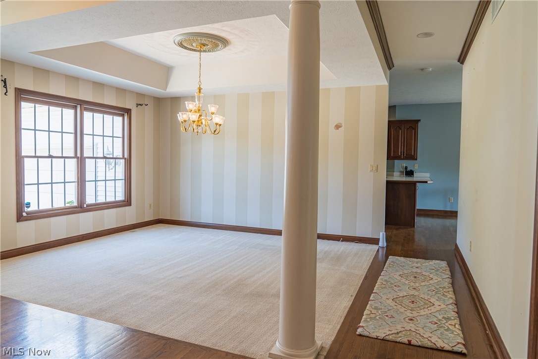 125 Pin Oak Trail