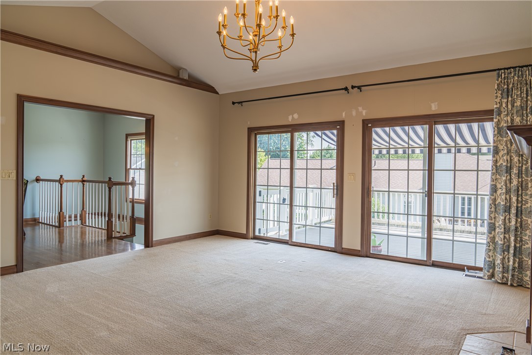 125 Pin Oak Trail