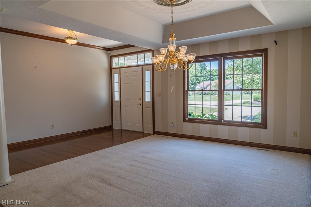 125 Pin Oak Trail