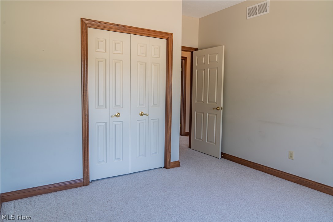 125 Pin Oak Trail