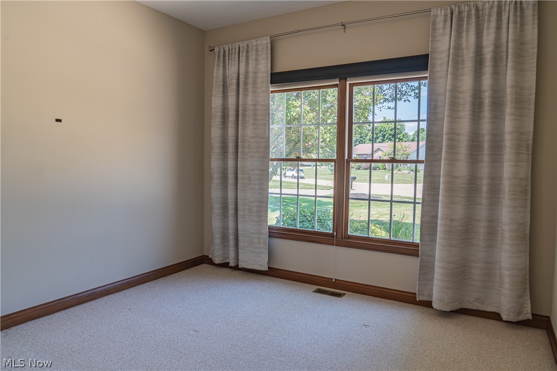 125 Pin Oak Trail