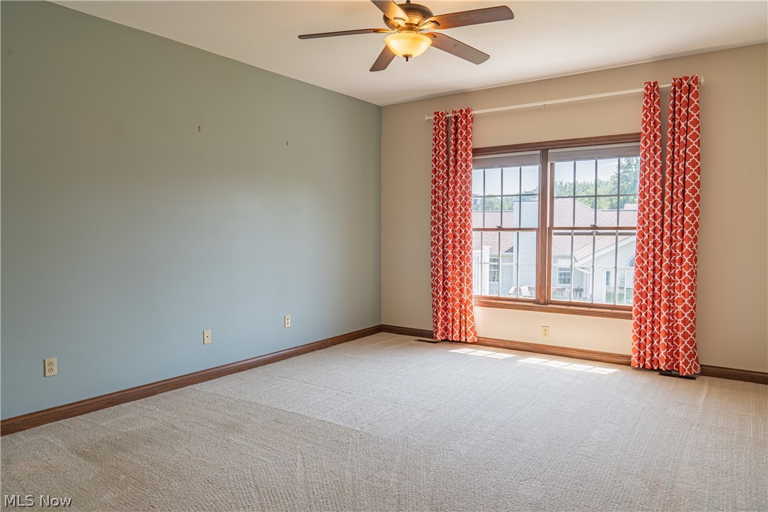 125 Pin Oak Trail
