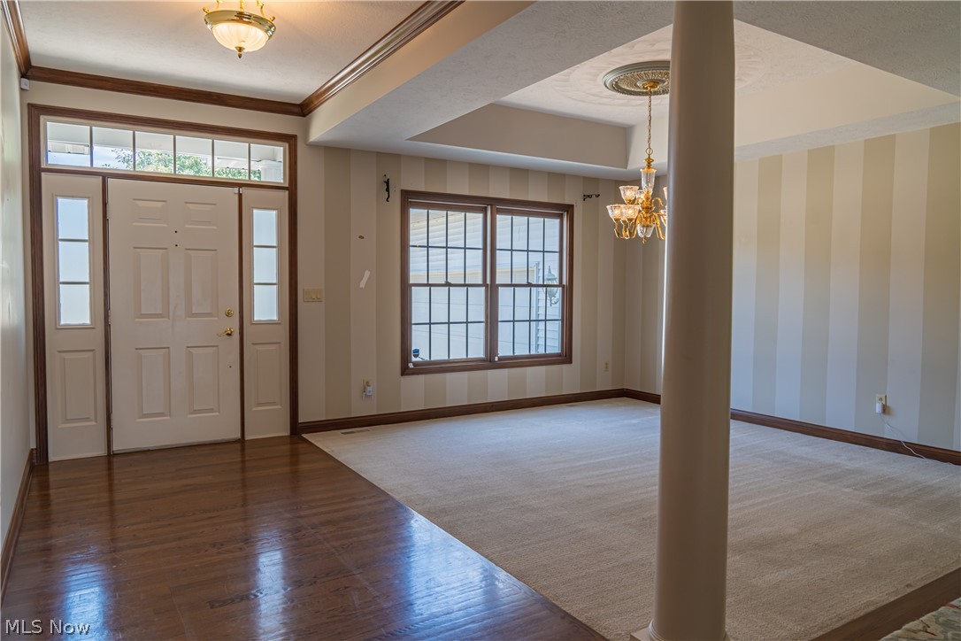 125 Pin Oak Trail