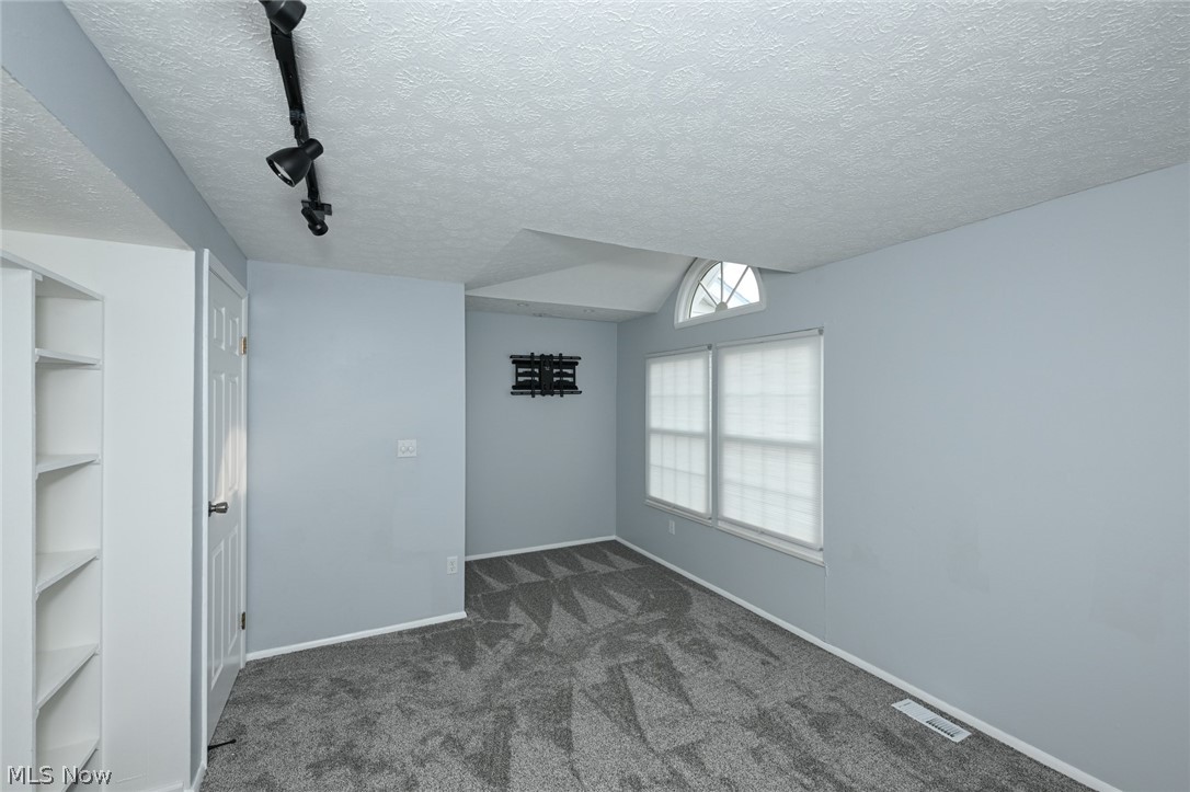 1033 Sunhaven Drive