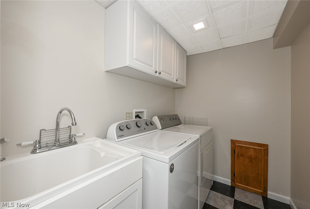 1033 Sunhaven Drive