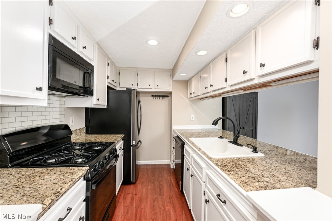 1033 Sunhaven Drive
