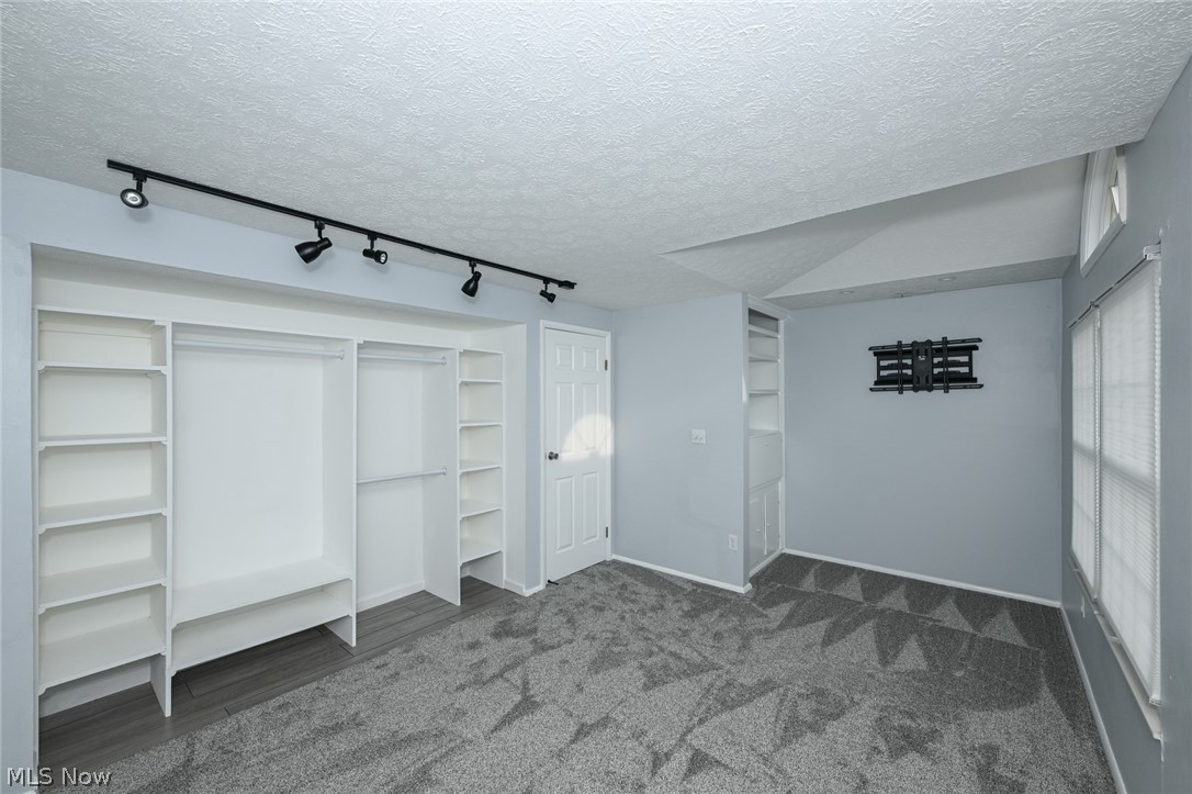 1033 Sunhaven Drive