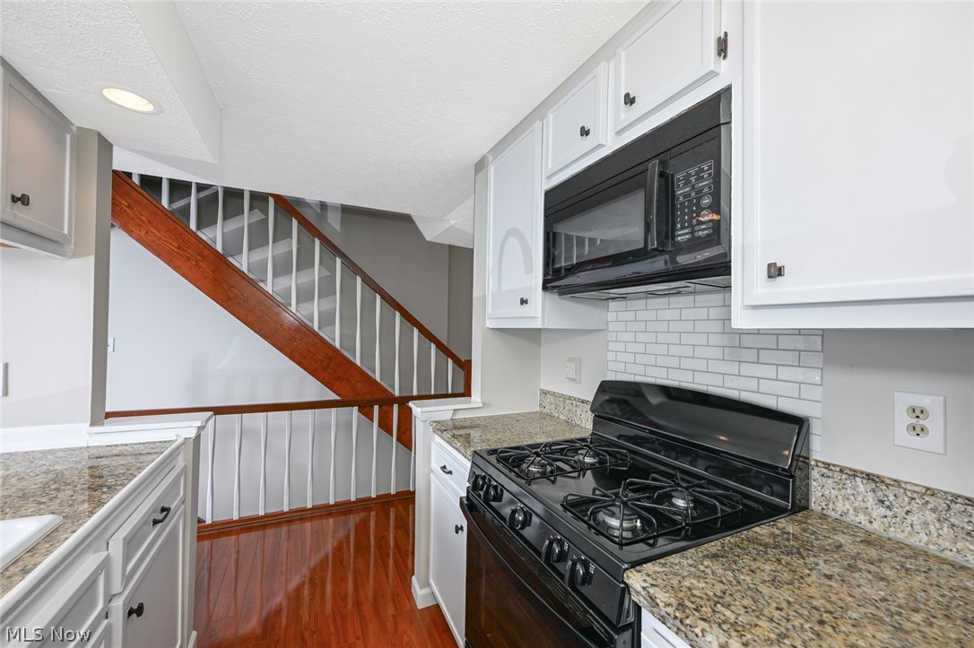 1033 Sunhaven Drive