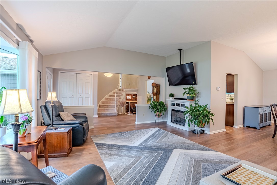 27563 Hemlock Drive