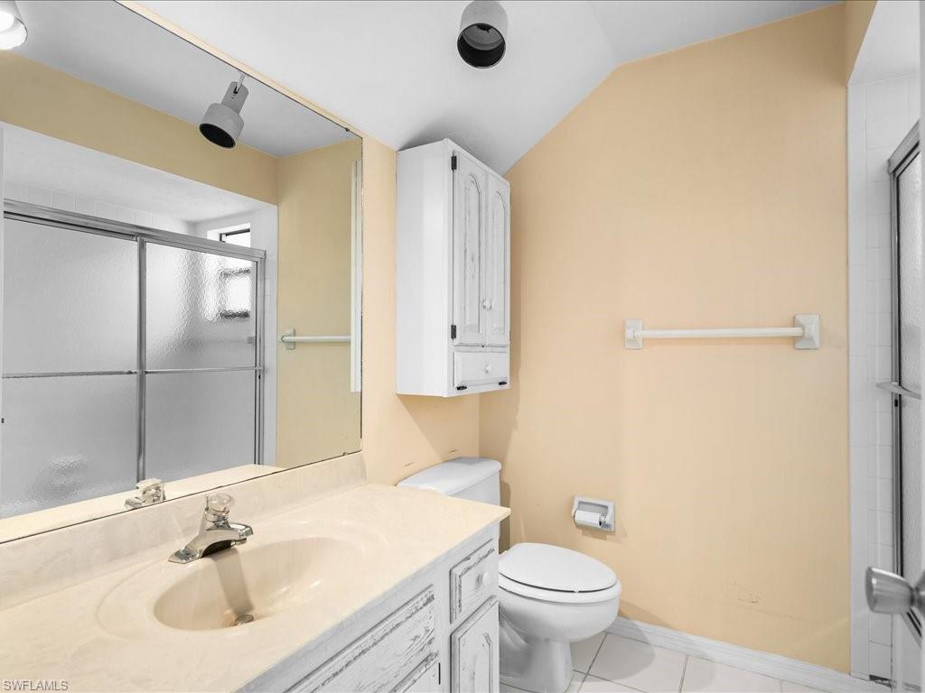 1353 SOLANA RD Unit: M-3