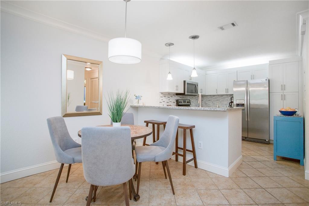 76 Emerald Woods DR Unit: L7