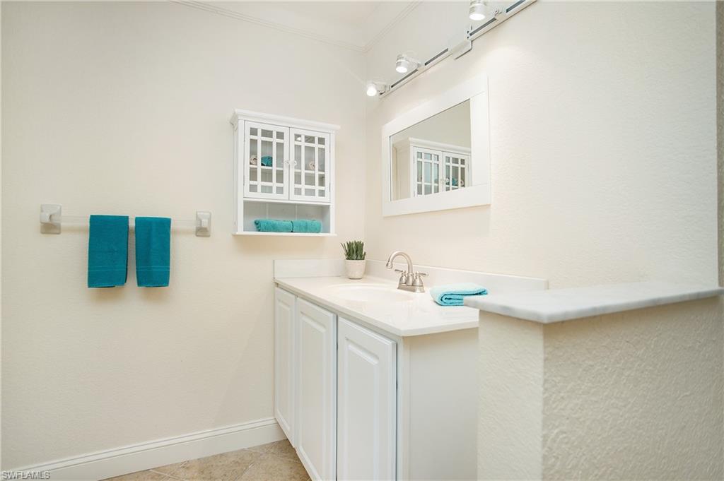 76 Emerald Woods DR Unit: L7