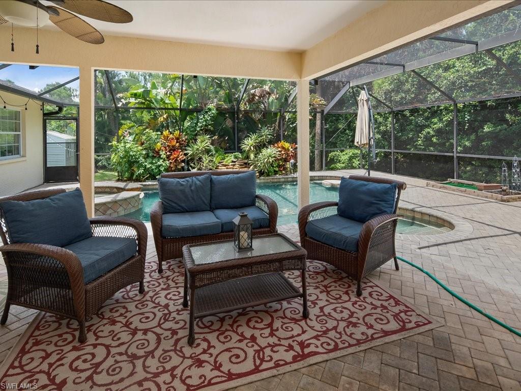 6021 PAINTED LEAF LN