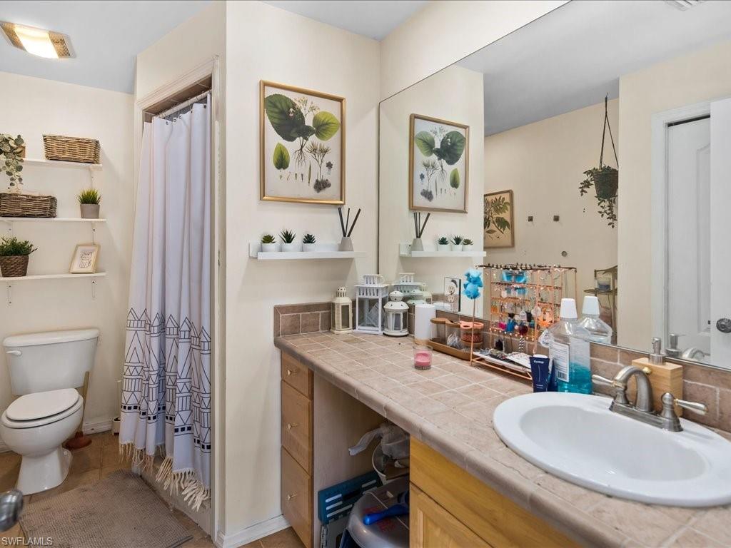 6021 PAINTED LEAF LN