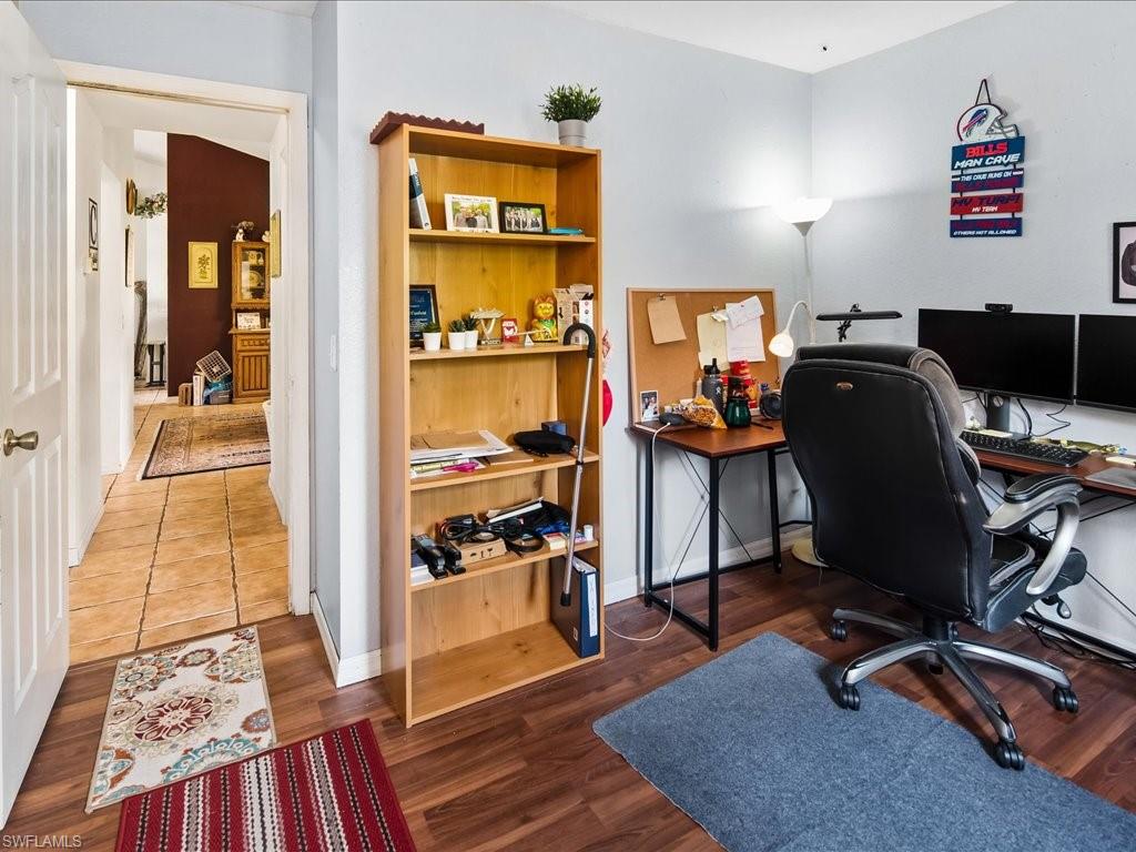 6021 PAINTED LEAF LN