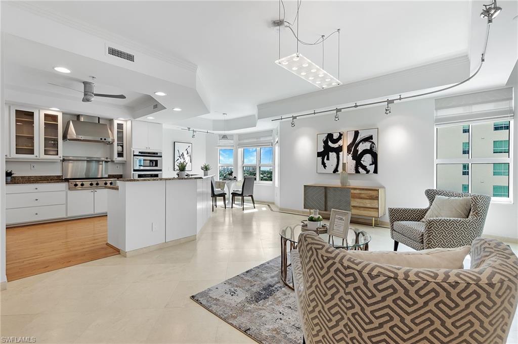 285 Grande WAY # 1101