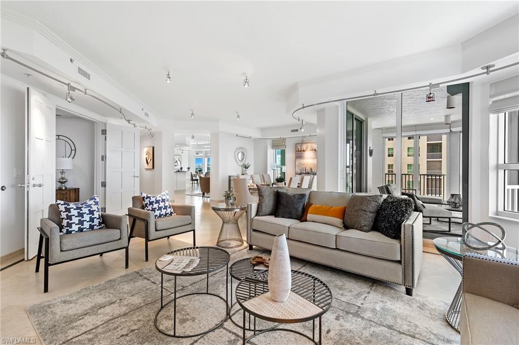 285 Grande WAY # 1101