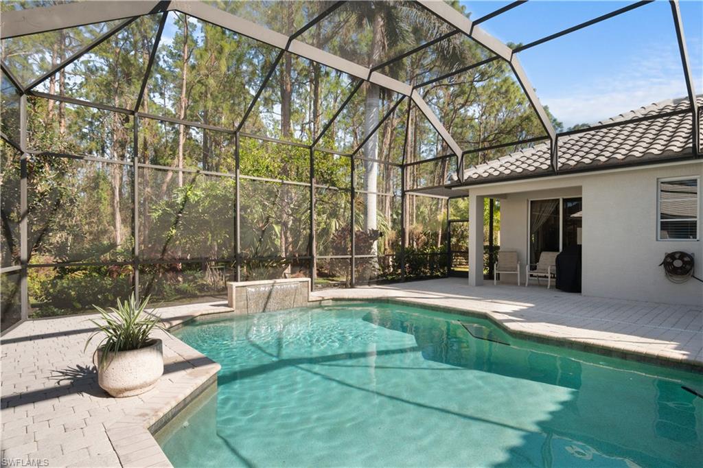 8127 Wilshire Lakes BLVD