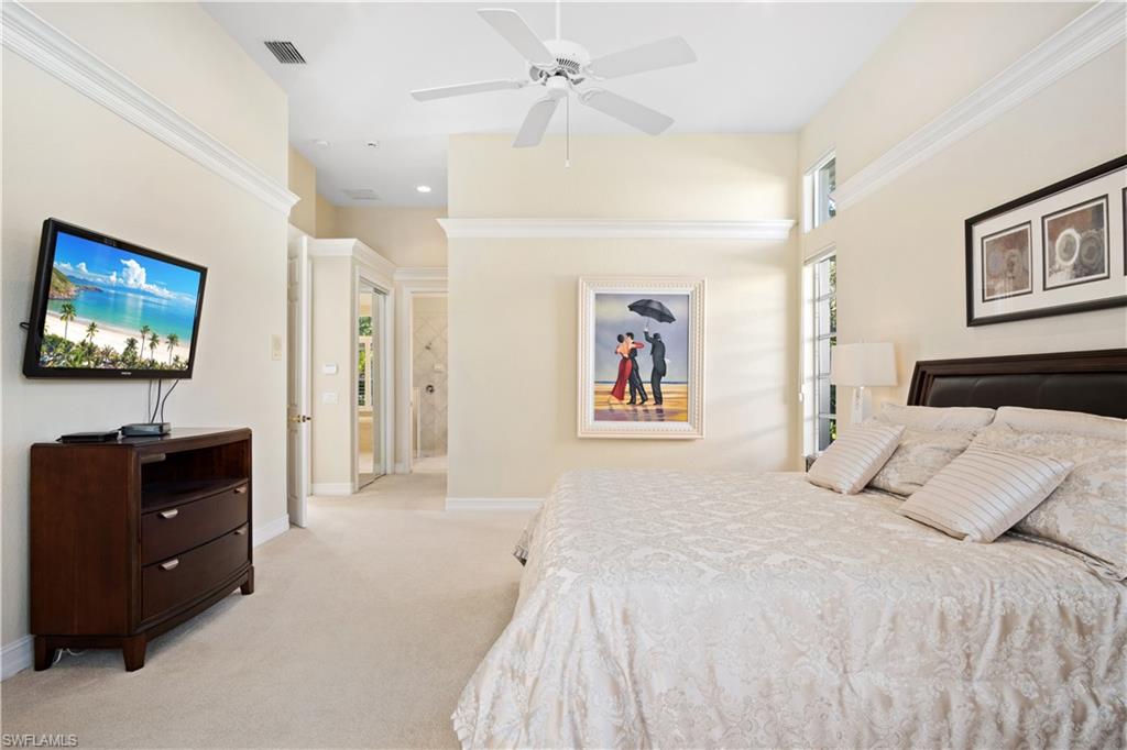 8127 Wilshire Lakes BLVD