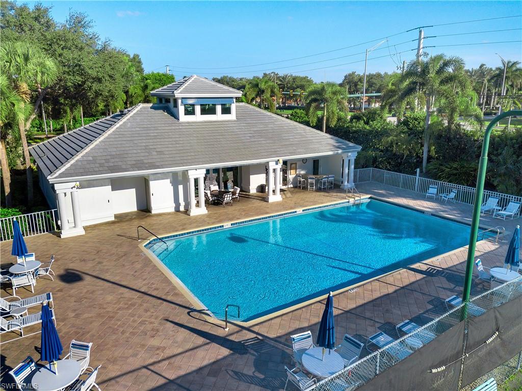 8127 Wilshire Lakes BLVD