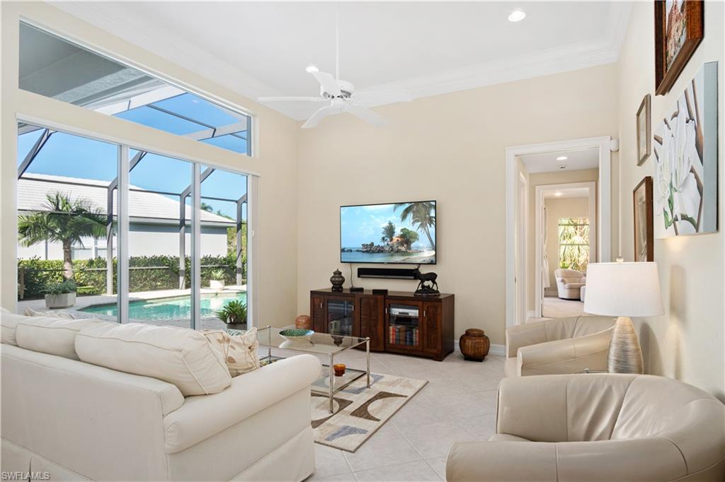 8127 Wilshire Lakes BLVD