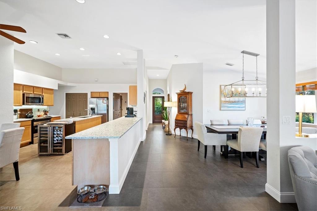 6784 SOUTHERN OAK CT