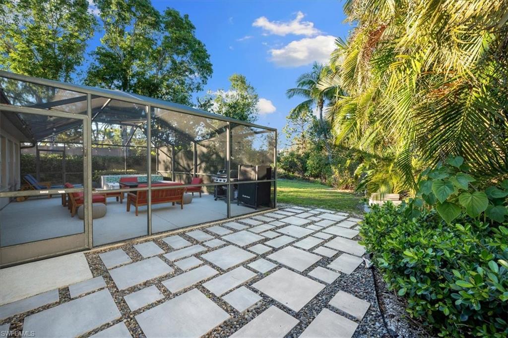 6784 SOUTHERN OAK CT