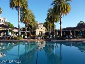 1595 TRIANGLE PALM TER