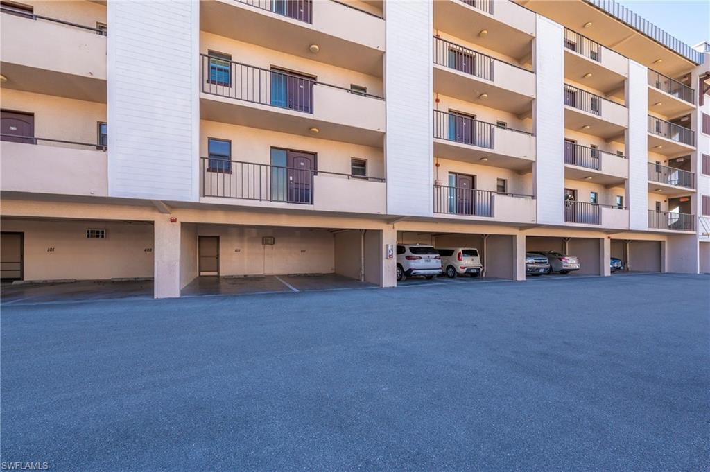 807 River Point DR Unit: 102D