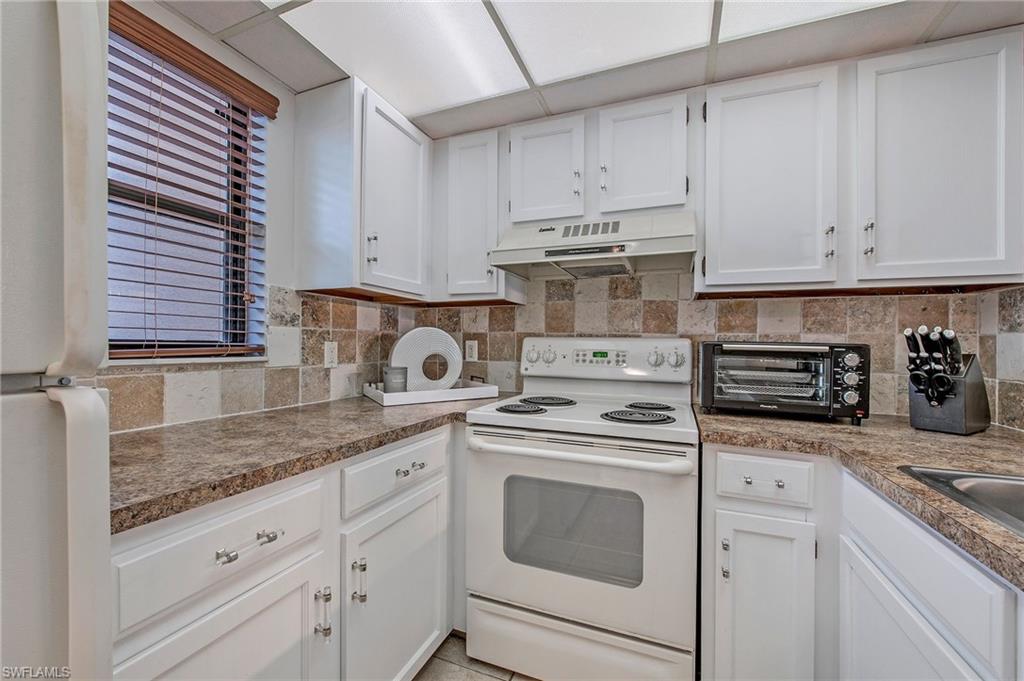 807 River Point DR Unit: 102D