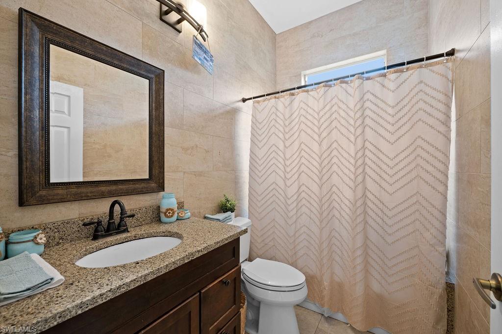 657 Grand Rapids BLVD