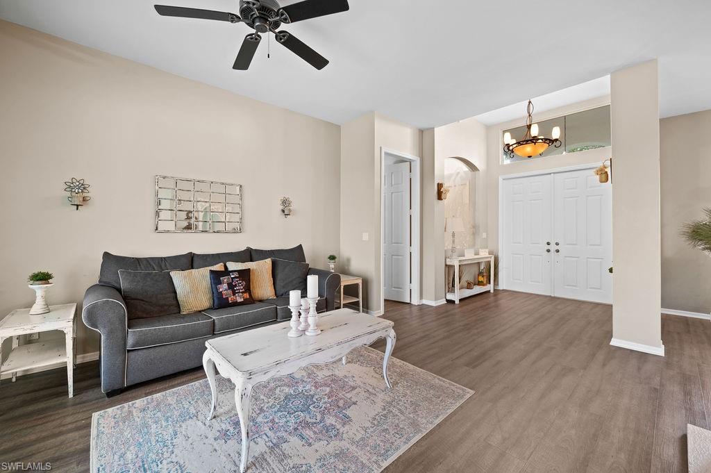 657 Grand Rapids BLVD