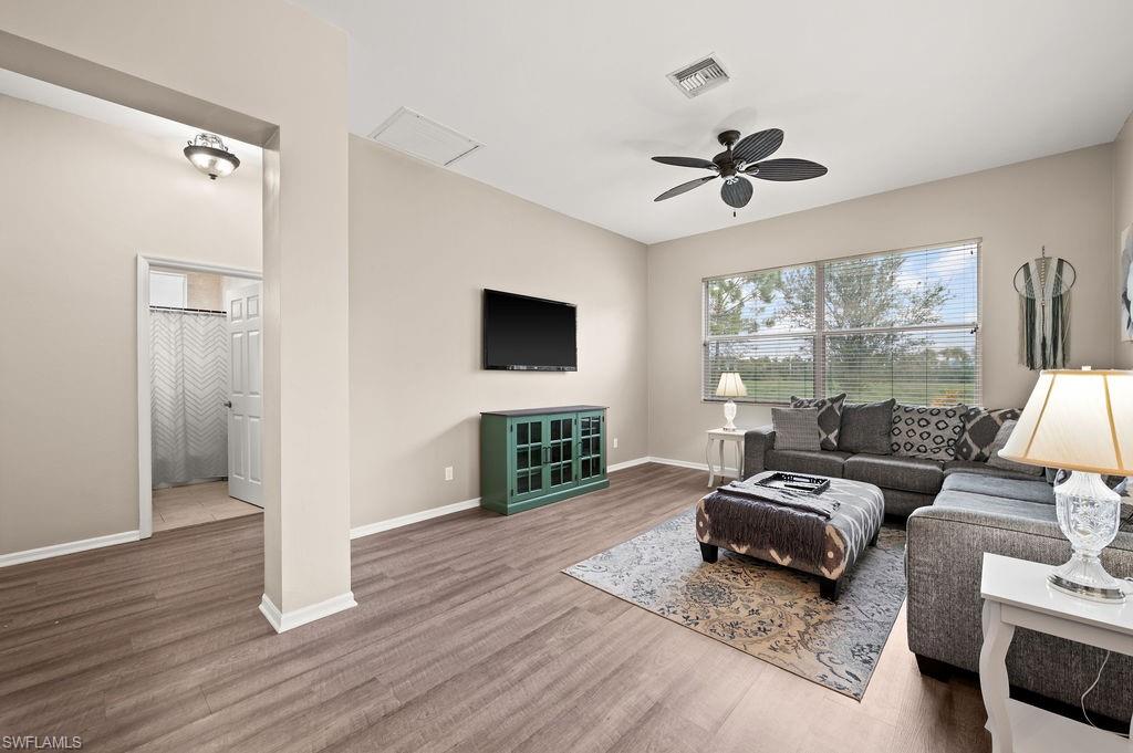 657 Grand Rapids BLVD