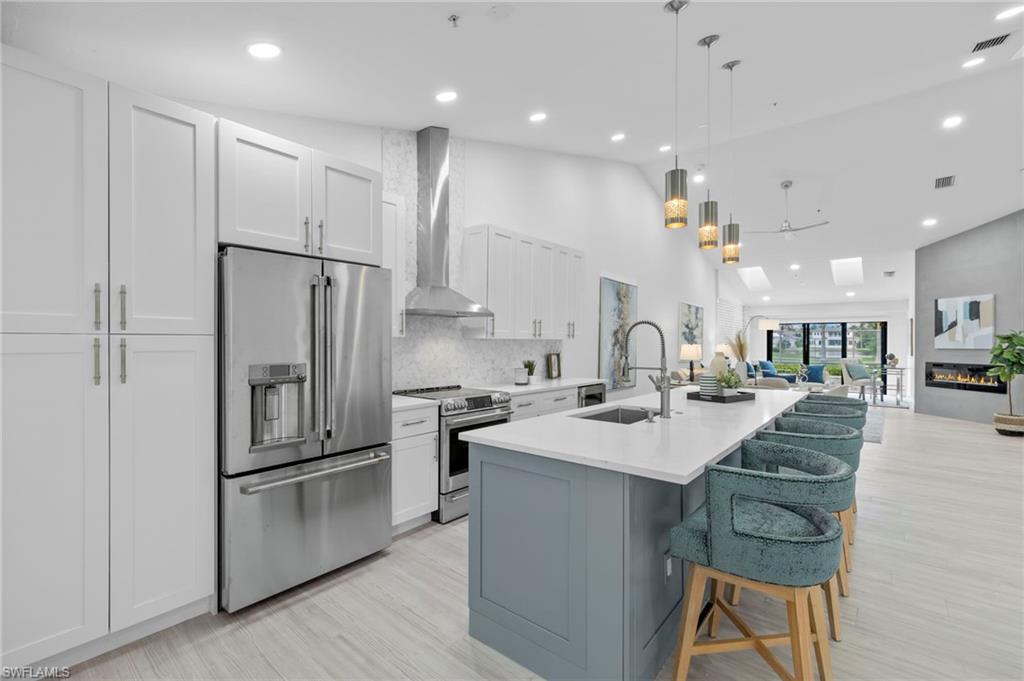 567 Park Shore DR # 4 Unit: G-4